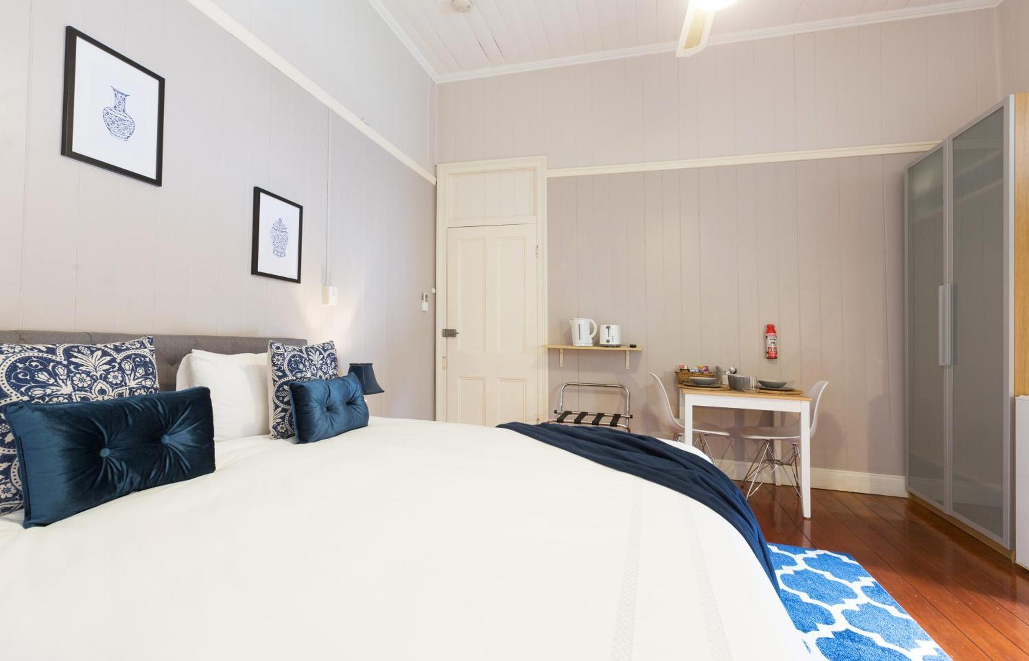 99 Kirkland Bed&Breakfast Brisbane Zimmer foto
